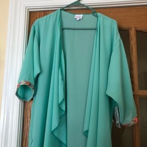 Bnwt lularoe Shirley